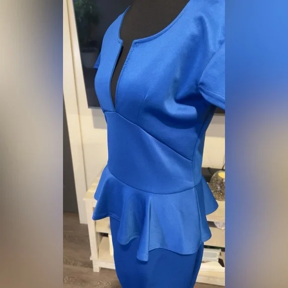 NWT Chic Blue Peplum Dress V-neck - Picture 3 of 4